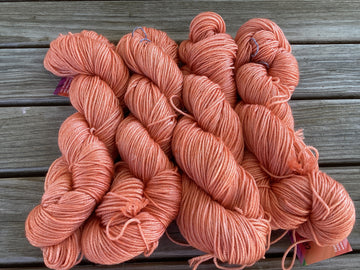 2402-28 Crystal DK